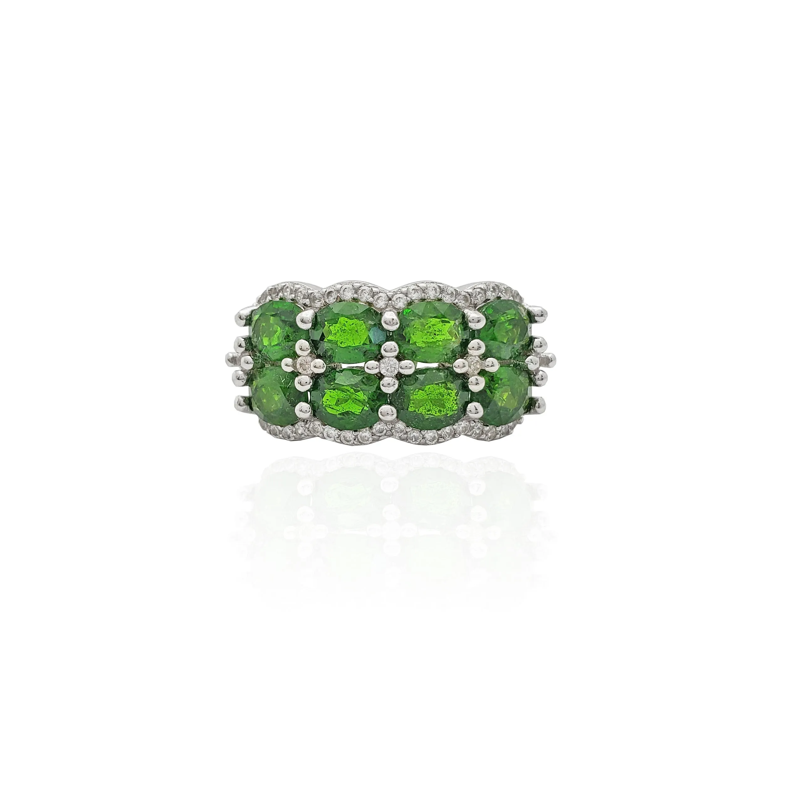 8 Green Eyes Stones CZ Ring (Silver).