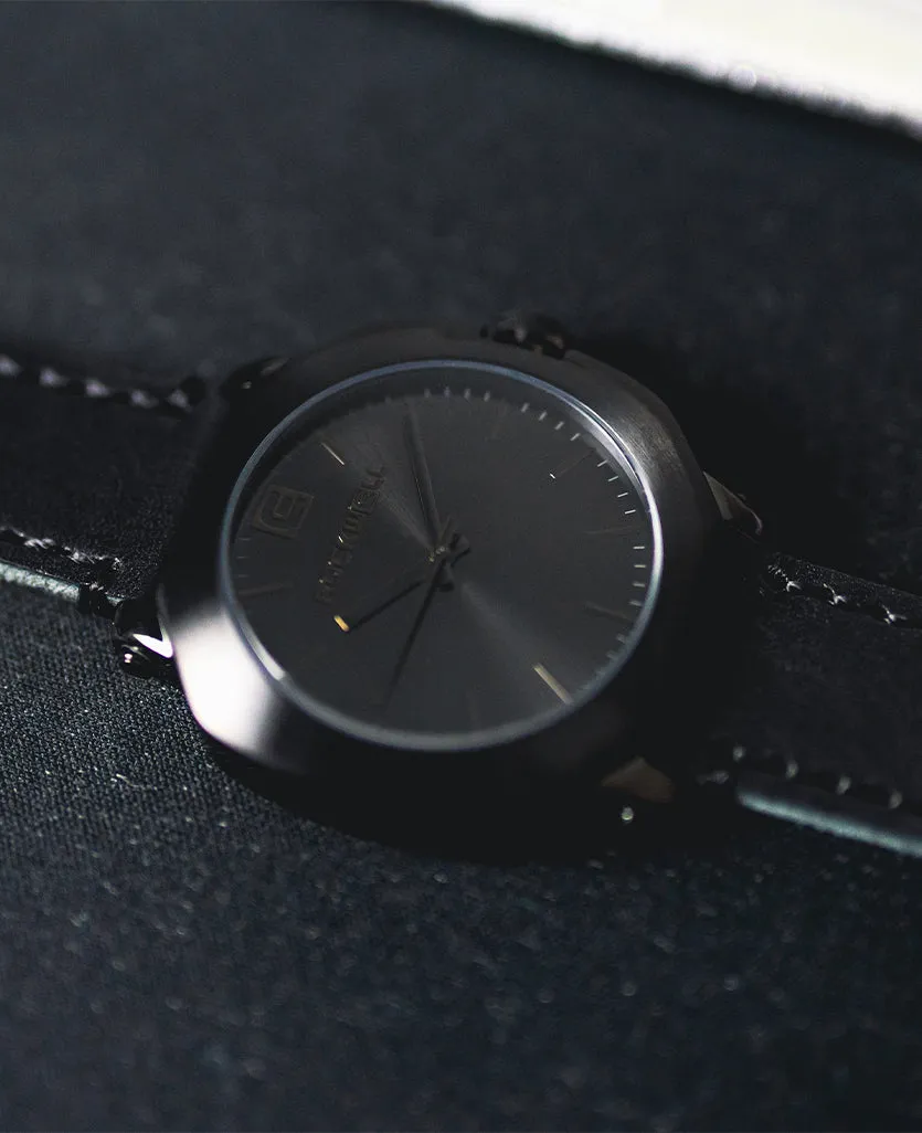 Apex (Phantom Black) Watch